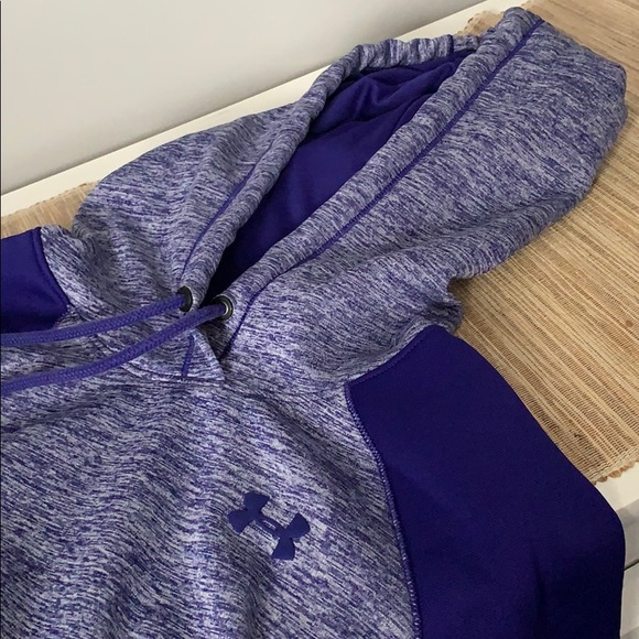 Under armour hoodie - Picture 2 of 2